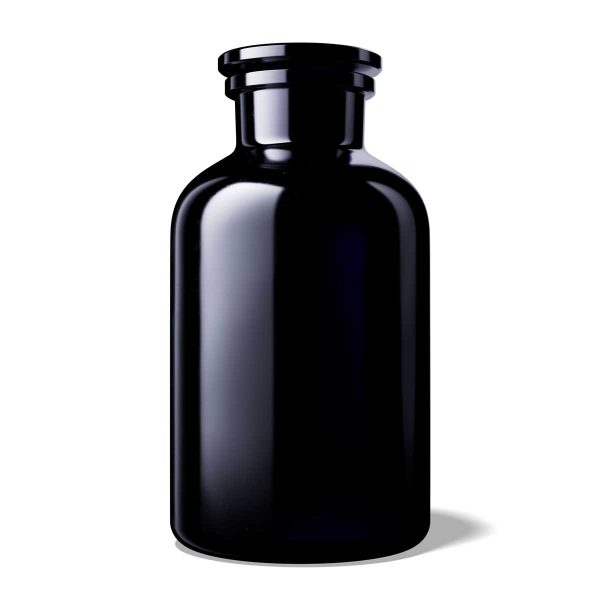 2000 ml beholder: Stor og romslig, ideell for oppbevaring av større mengder krydder eller urter. Kan også brukes som en unik blomstervase.