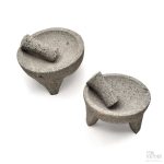 Håndlaget molcajete i ekte vulkansk lavastein – Krydra 20cm