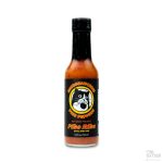 Flaske med Piko Riko hot sauce fra Piko Peppers – en piri piri-inspirert saus med Habanero og Cayenne.